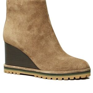 Toro Burch Logo Lug Sole wedge